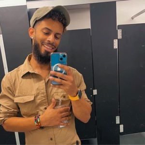 Meet your Posher, Jay